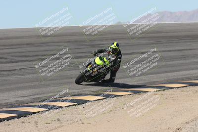 media/Oct-13-2025-Moto Forza (Mon) [[a66d839500]]/3-B Group/Session 2 (Bowl)/